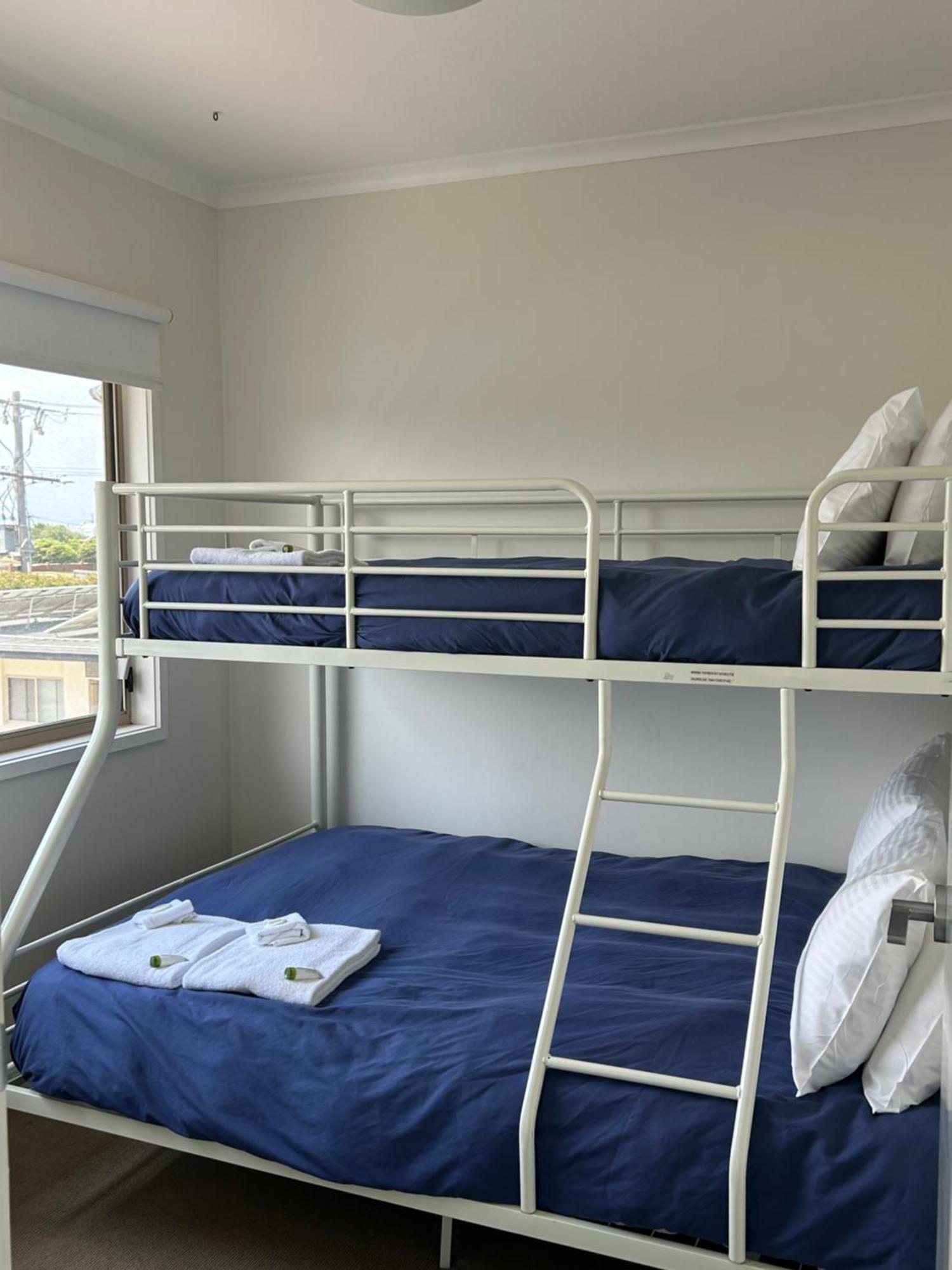 Portarlington Beach Motel Екстер'єр фото