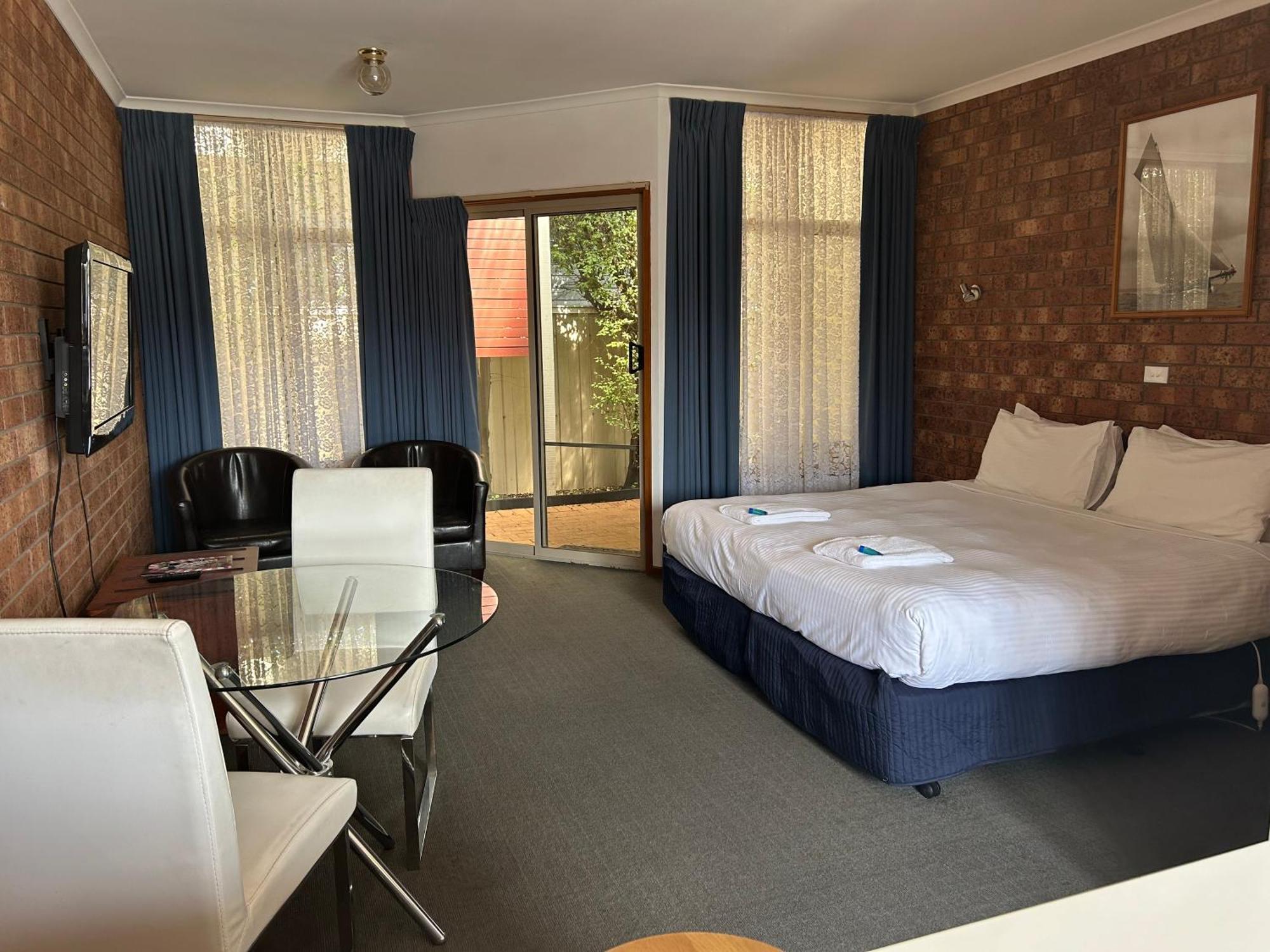 Portarlington Beach Motel Екстер'єр фото
