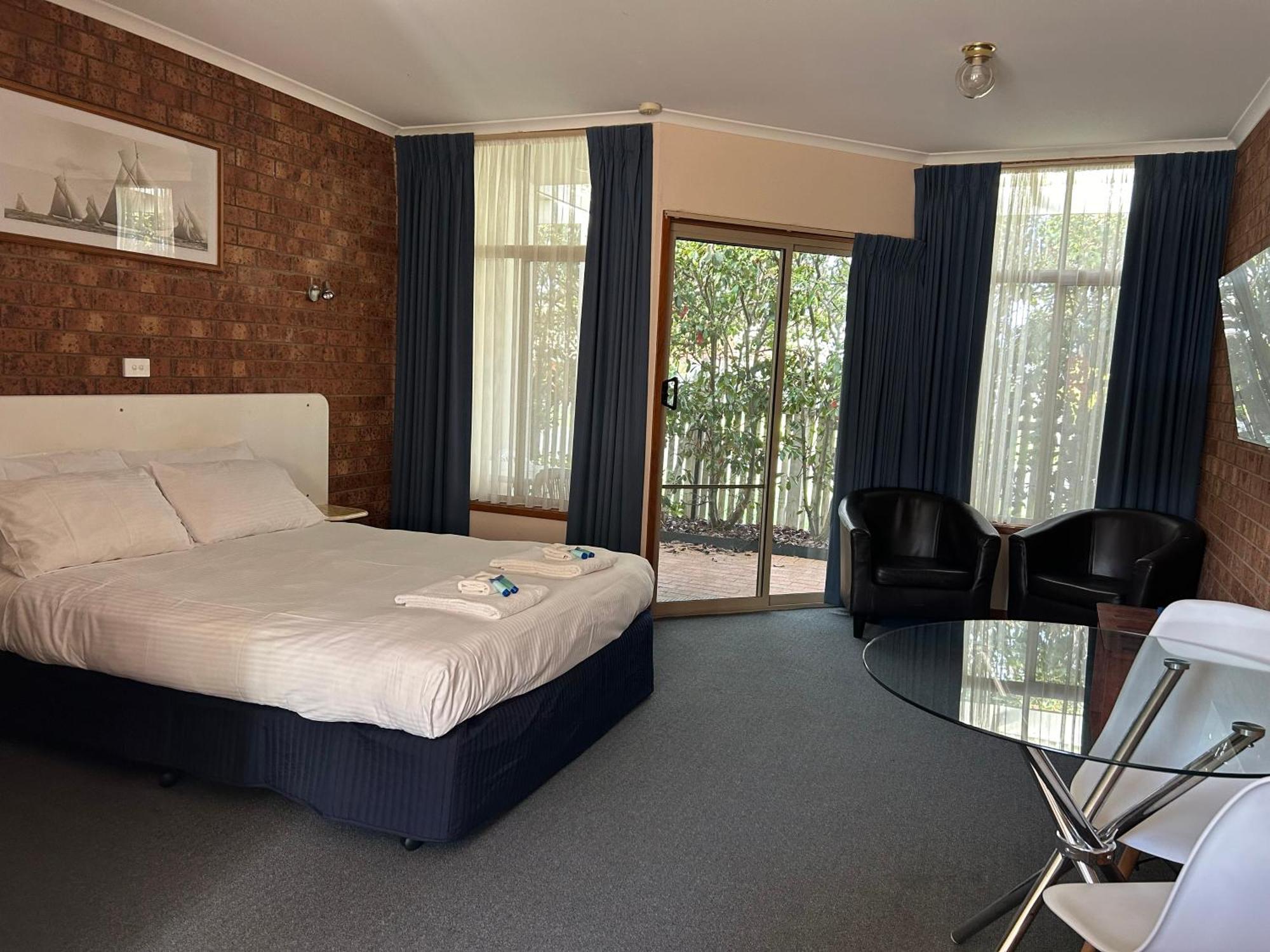 Portarlington Beach Motel Екстер'єр фото